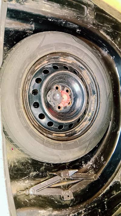 Toyota Corolla Xli 2012 Model