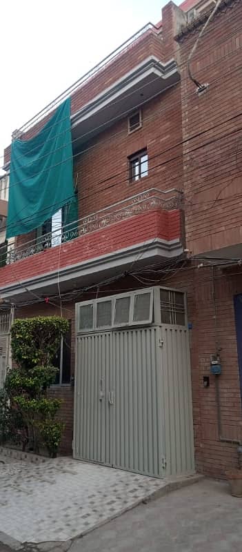 3.5 Marla Owner Build Solid Construction Double Storey House For Sale In Johar Town Phase 1