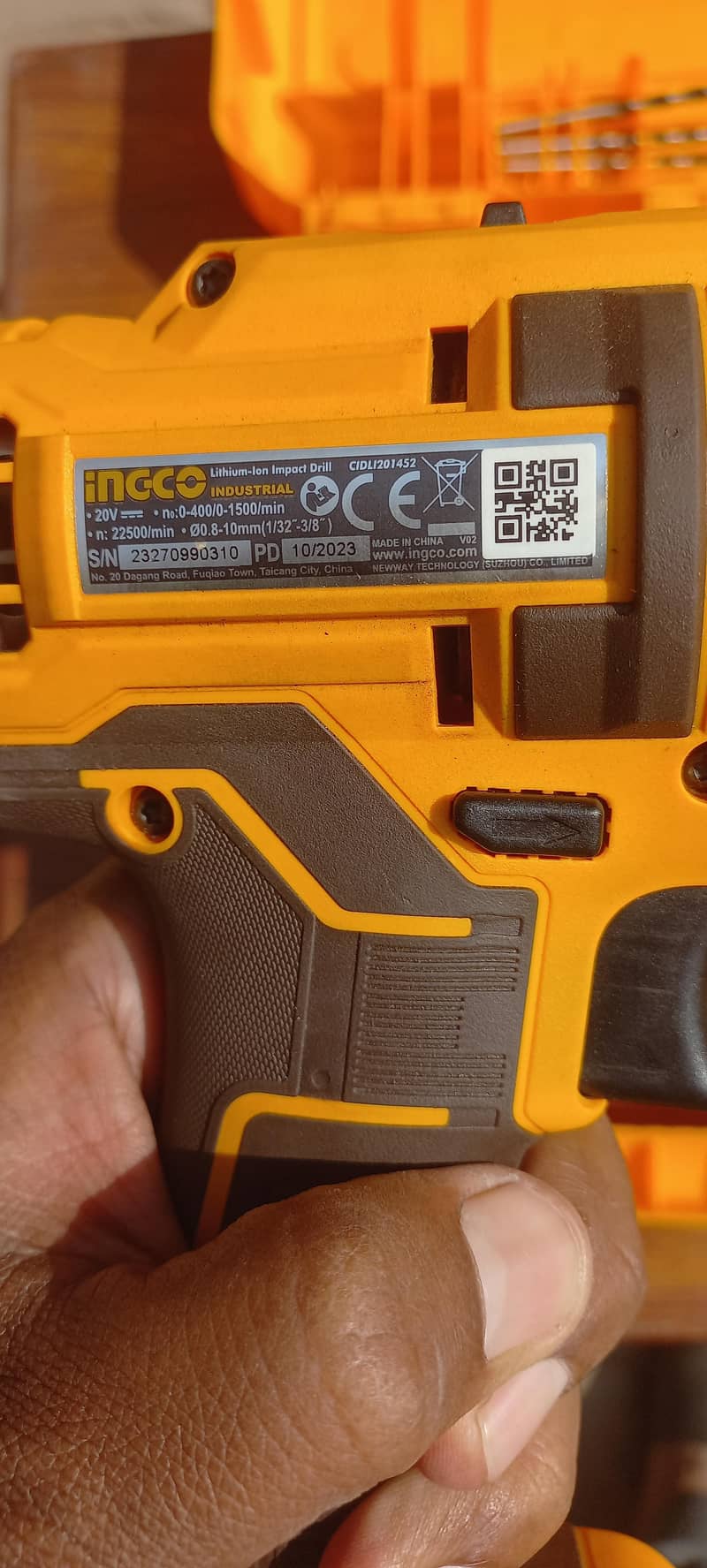 Cordless drill machine 7