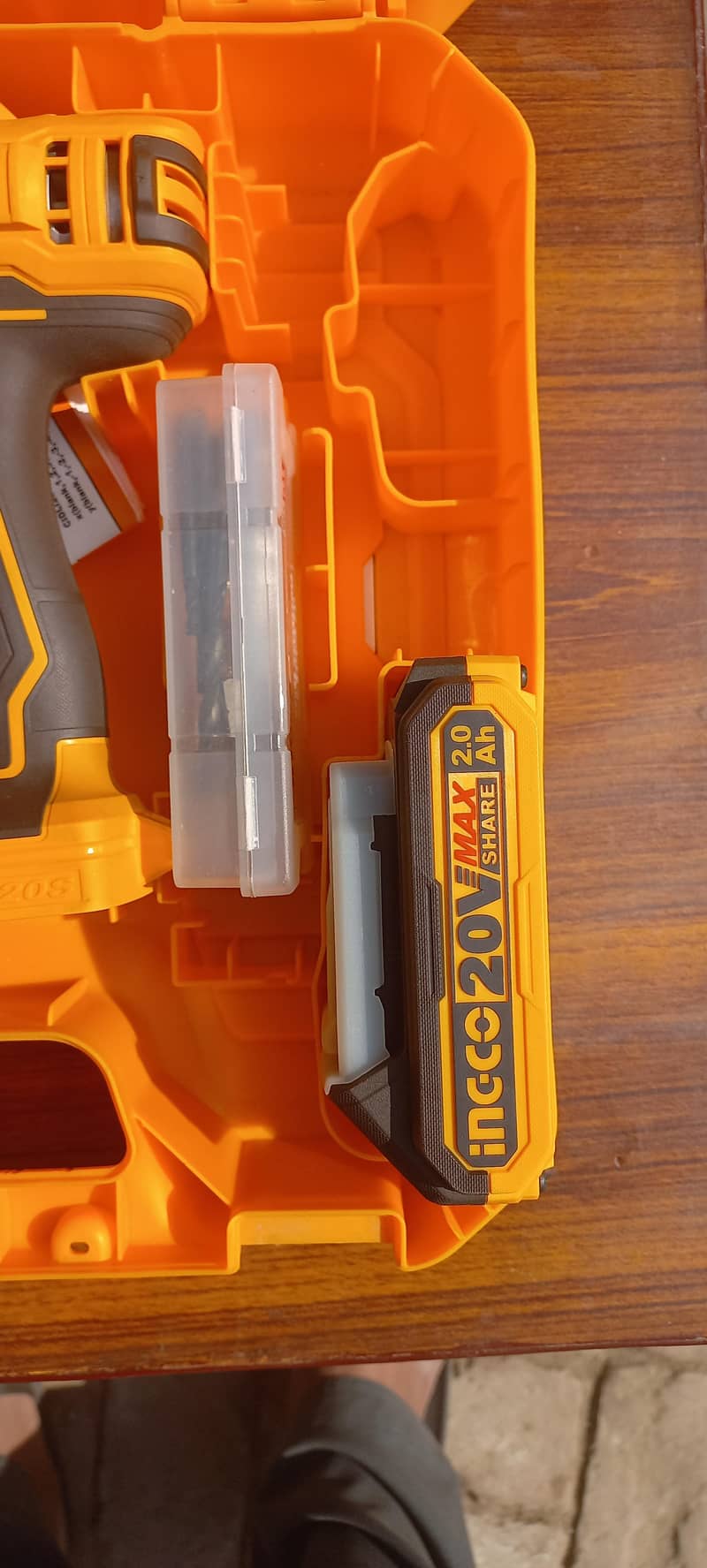 Cordless drill machine 10