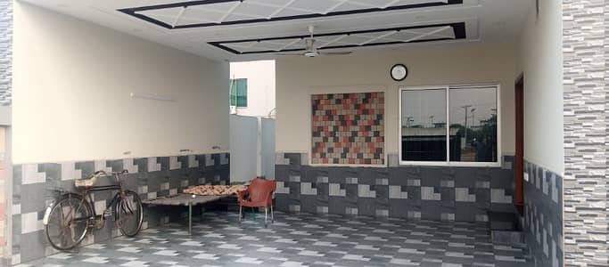 1 Kanal Brand New Type 3 Story House For Rent In Lda Avenue 1