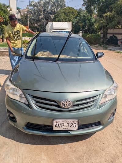 toyota corolla gli automatic 2011 olive green colour
