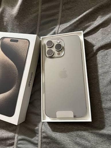 iphone 15 pro max 256gb complete box
