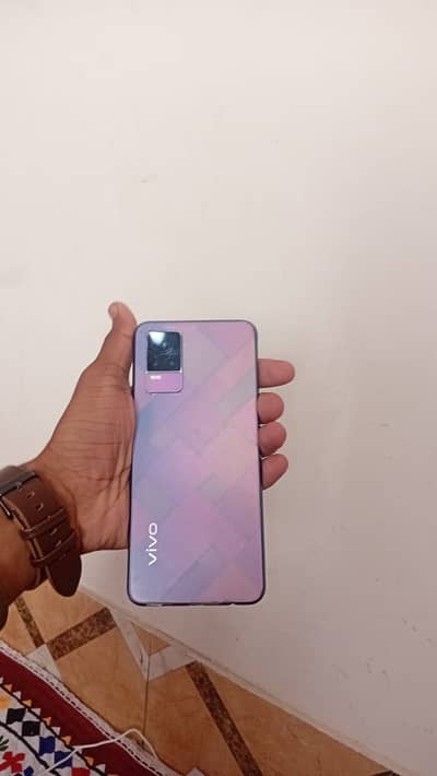 Vivo V21e