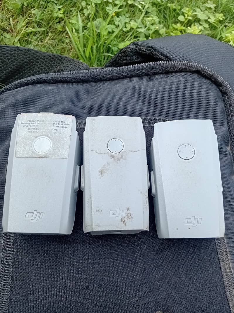 DJI Air 2  Drone | Fly More Kit | 3 Batteries | Remote | Bag 1