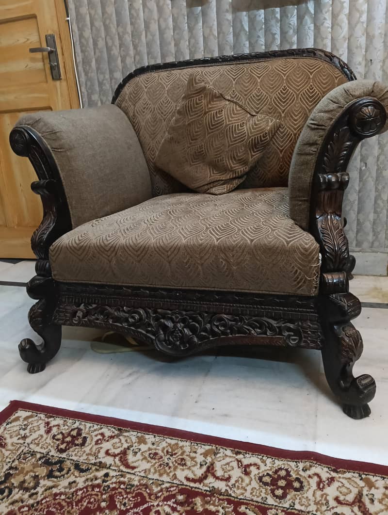 5 seater sofa 4