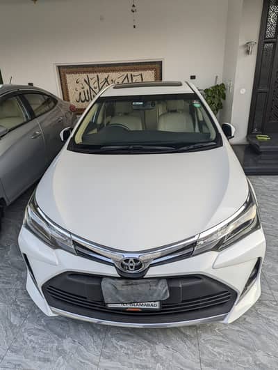 Toyota Corolla Altis Grande CVT-i 1.8 2018