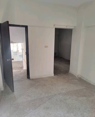 Buy your ideal Prime Location 1500 Square Feet Flat in a prime location of Karachi