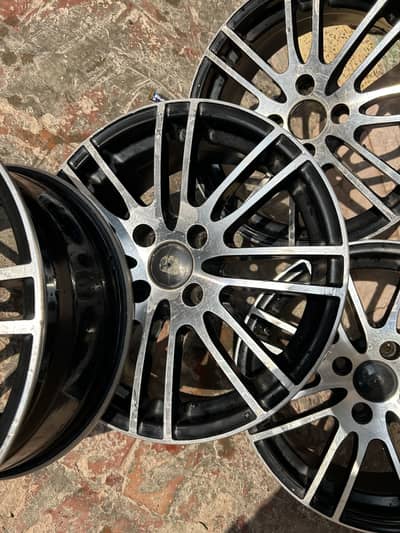 Alloy wheels