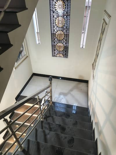 EXCELLENT LOCATION GROUND PLUS ONE HOUSE FB AREA BLOCK 10 AVAILABLE FOR SALE