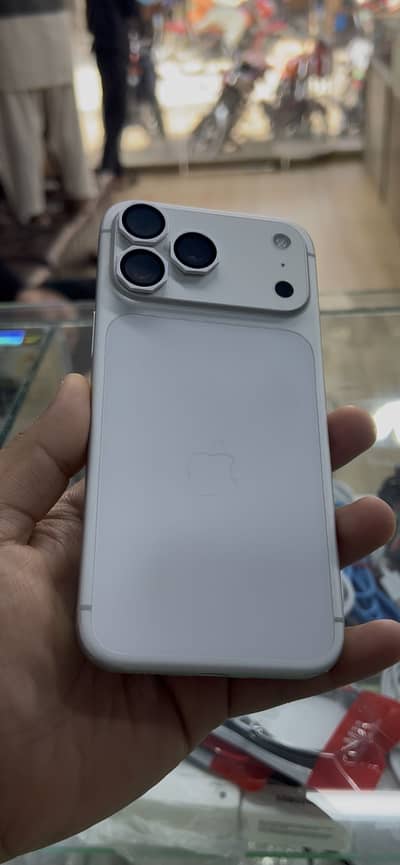 Iphone 17 pro max 256gb factory unlock