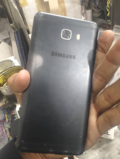 6/64gb ha baki condition picture ma dakh ly