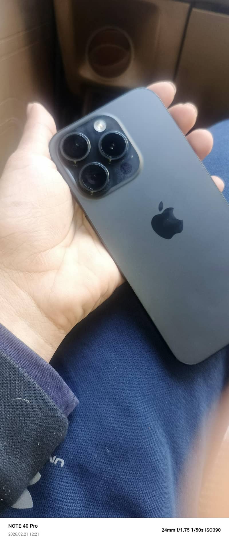 iPhone 15 pro 2