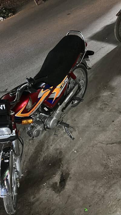 Honda cd 70 WhatsApp no03017760965