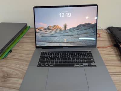 MacBook Pro 16-inch 2019 – Core i7, 32 GB, 1TB