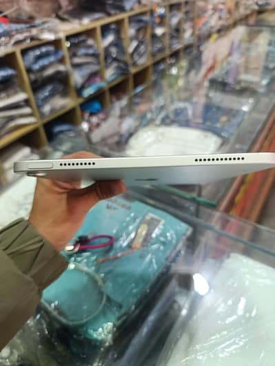 ipad 11 genration 128 gb open box