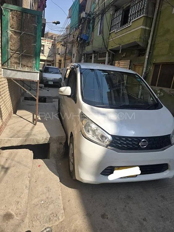 گاڑی فل جائنین ہے کسی قسم کا کوئی کام نہین 5