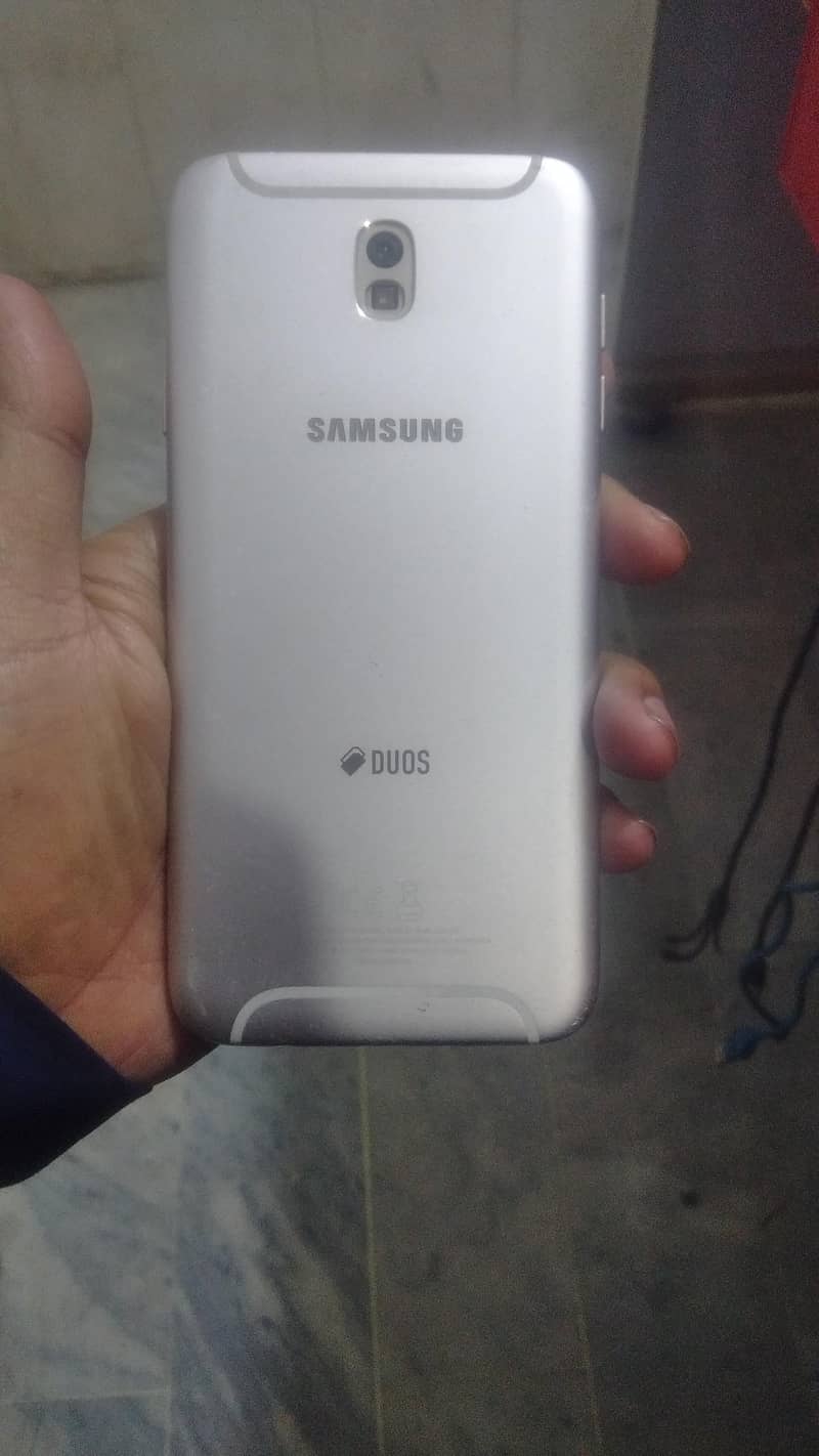 سامسنگ جے سیون پرو 3