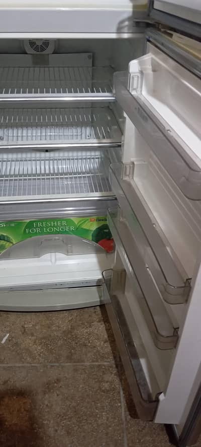 Dawlance fridge for sale all ok good condition