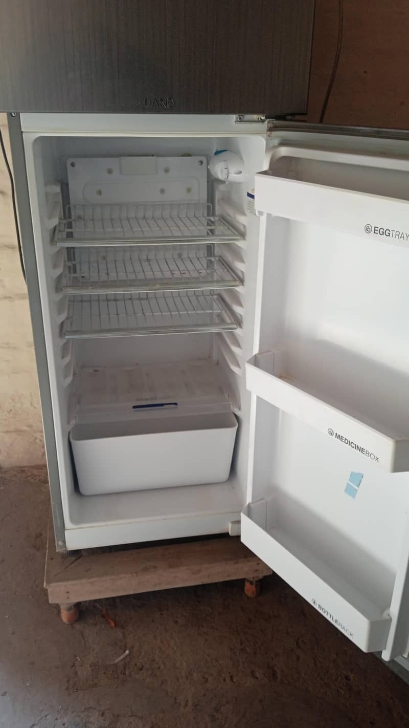 Refrigerator 3