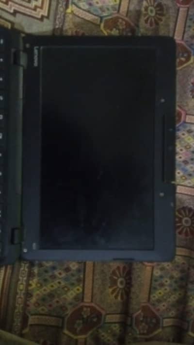 chrome book for sale in good condition