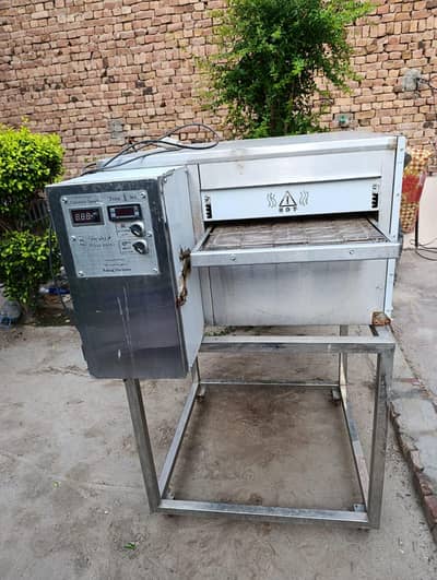 pizza oven conveyor 18" size  +  flour mixer 30 kg +  Dough shelter