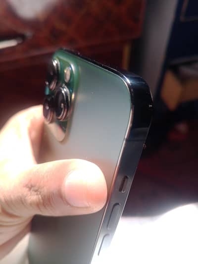 I phone 13 pro max jv