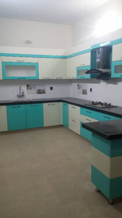 two bed dd 200 yards new portion for rent in johar