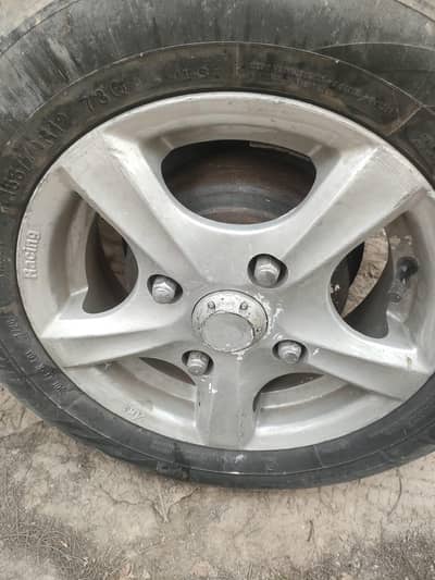 12 inch rims with tyer