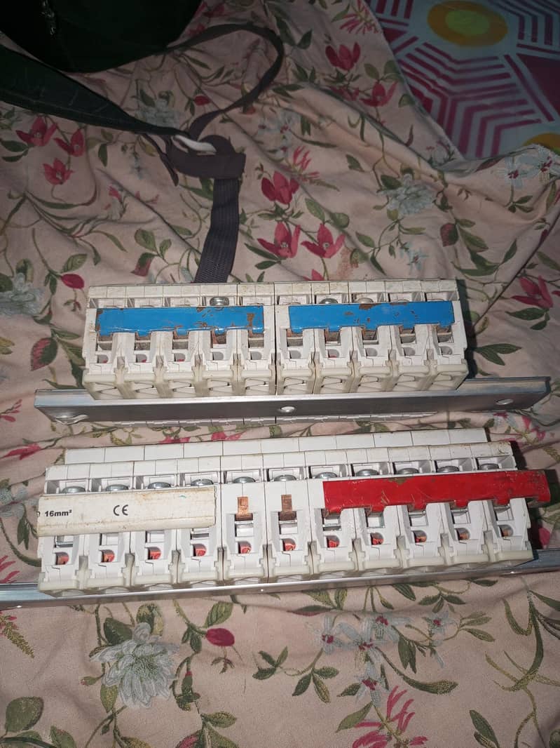 TERASAKI Breakers 1