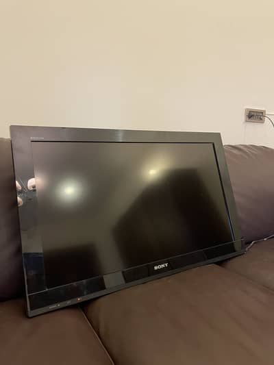 Sony 32” LCD TV