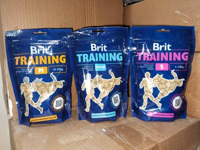 Dry Cat Food( Brit) Easy digestible and healthy food