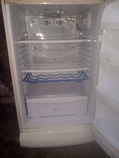 wave fridge full medium size total genuine gas compressor in Lahore