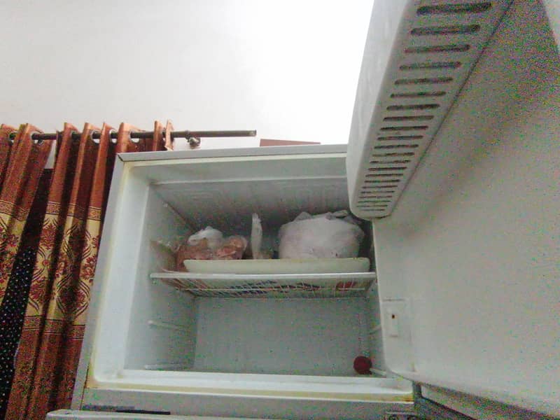 refrigerator 3