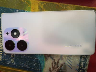 spark 10 pro 10/10 condition 16GB 256 Gb RAM