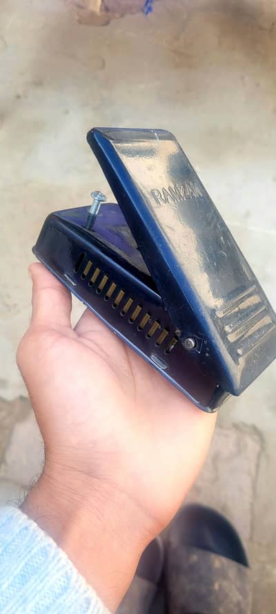 2 motors with 1 stepler