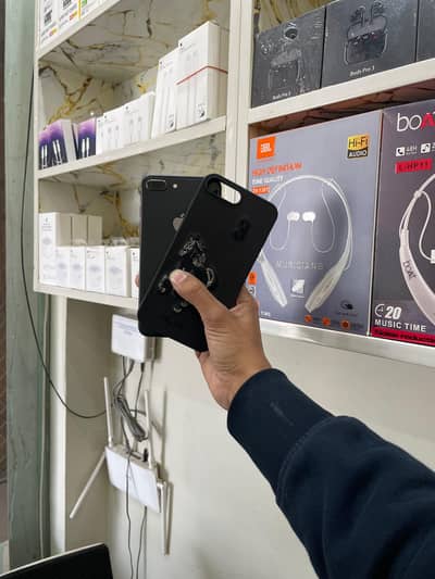 Iphone 8plus pta approved