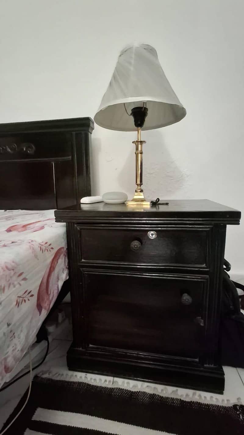 Single  Bed with Side Table 2