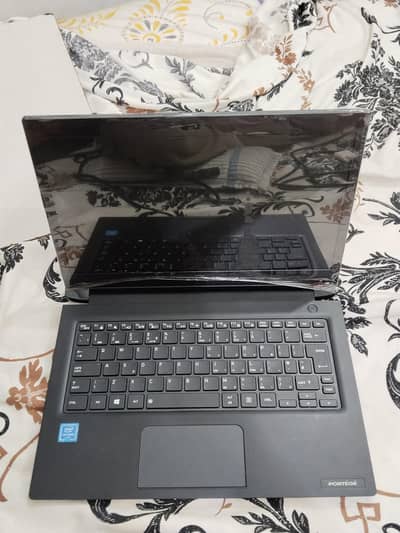 laptop for sale 10 by 10 fresh condition