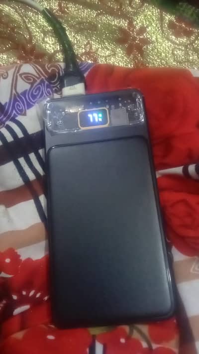 Power bank latt ka hai 10000mah pd fast hai werenty Kay sath