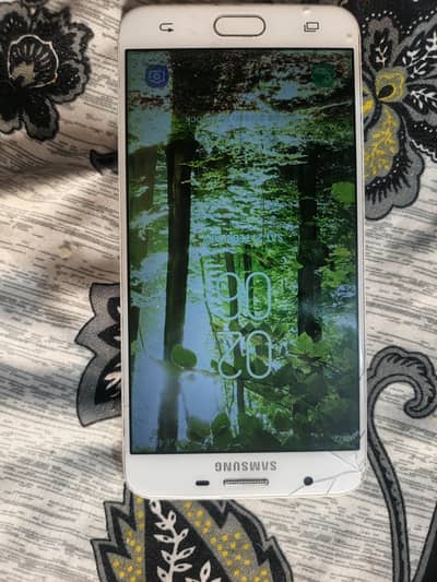 Samsung Galaxy J7  Prime