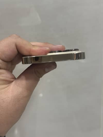 Iphone 14 pro factory unlocked 1TB