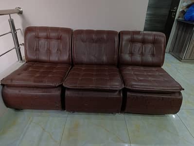 5 Seater Brown Leather Sofa Set – Excellent Condition Urgent sale