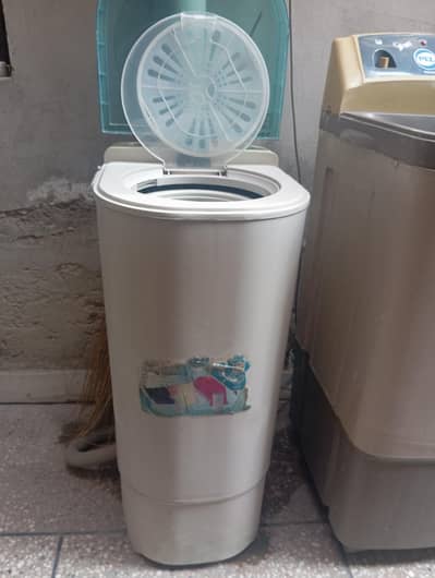Haier Dryer Machine Available For Sale (HWS 50-60)