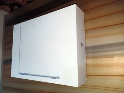AppleMacBook Air M4–13-inch| 16GB RAM| 512GB SSD| Brand New (Box Pack)