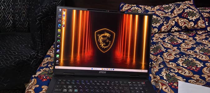 msi raider rtx 5090 64gb 2tb gaming monster