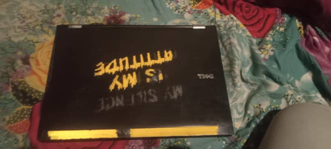 Dell laptop just like a New with charg and exchange posable