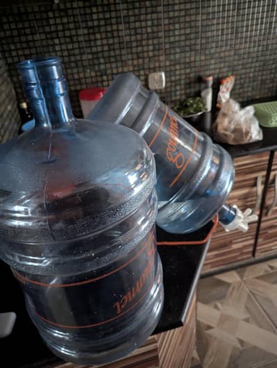 Gourmet Water Bottle 19 Litters Stand and Nozzle