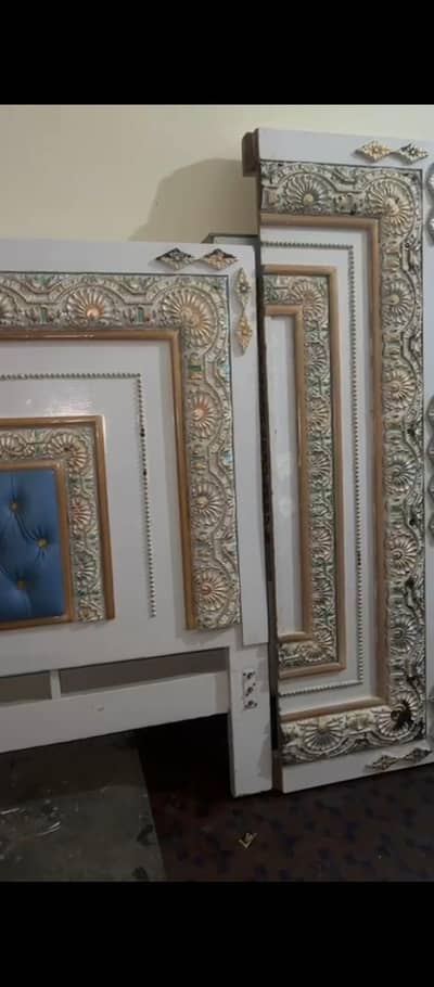 bed dressing table saide tebals