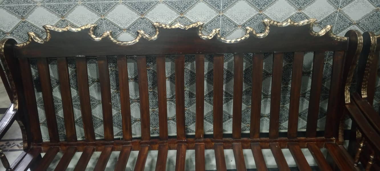 5 seater sofa with table 1